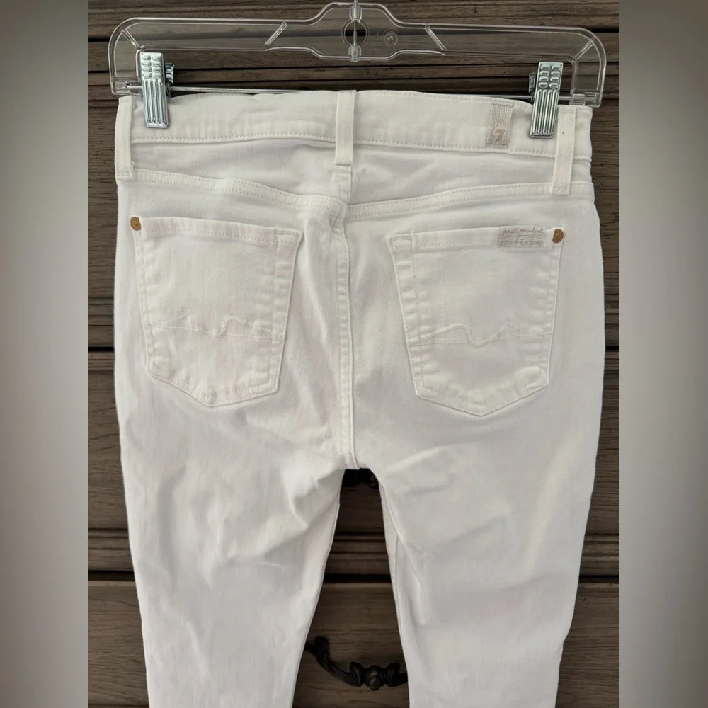 7 For All Mankind White Skinny Jeans EUC Gwenevere